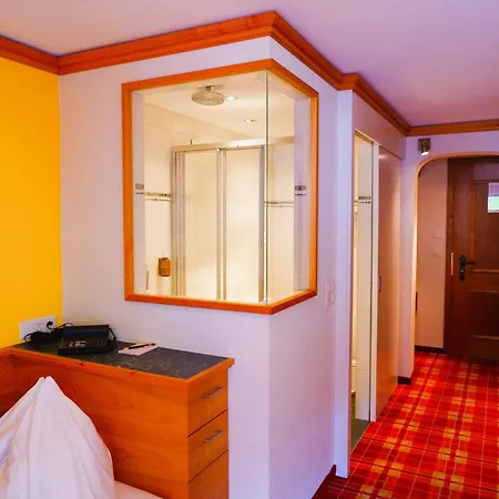 Christiania Saas Fee