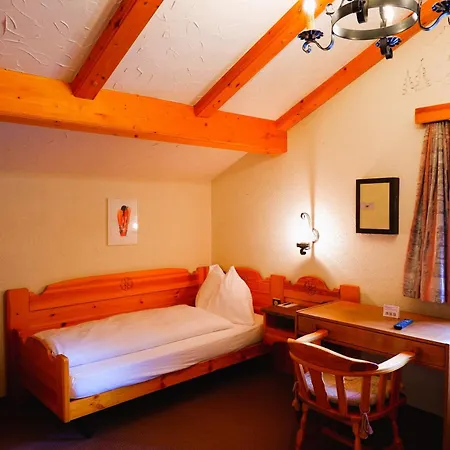 Christiania فندق Saas Fee