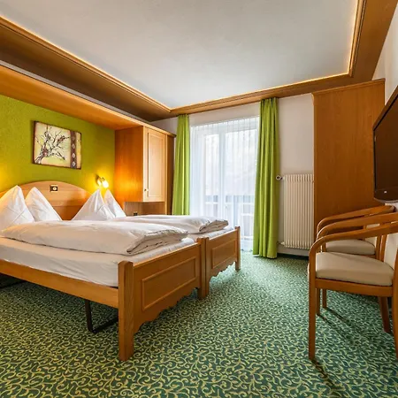 Christiania فندق Saas Fee